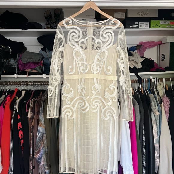 Temperley London Catroux Embroidered layered Tulle ivory cream dress 8 - Picture 10 of 16